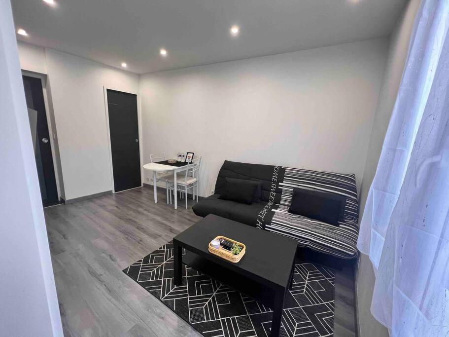 Beau T2 A Arcueil Proche Rer B. Appartement Buitenkant foto
