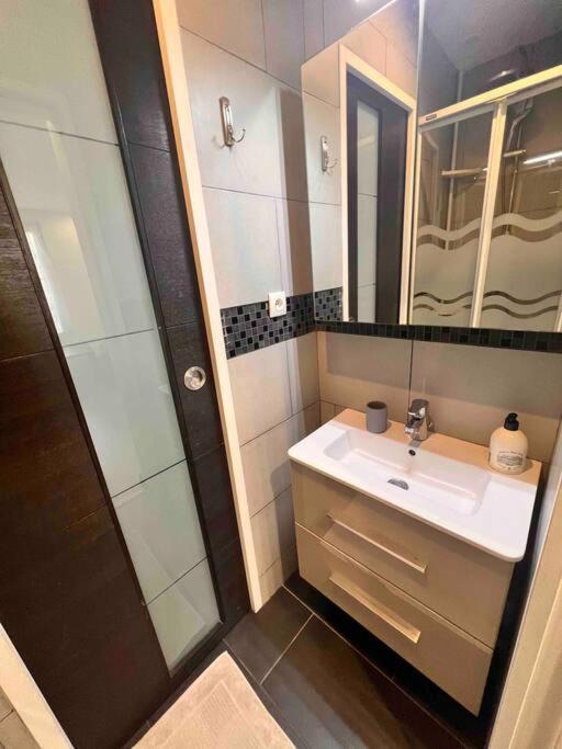 Beau T2 A Arcueil Proche Rer B. Appartement Buitenkant foto